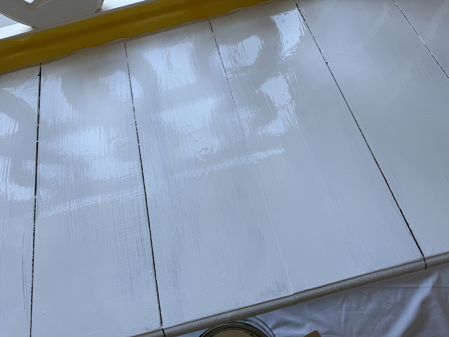 White base: some variation remained underneath the faux finish.